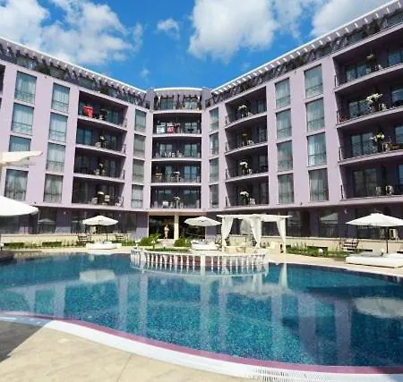 Apartment For4 Sunny