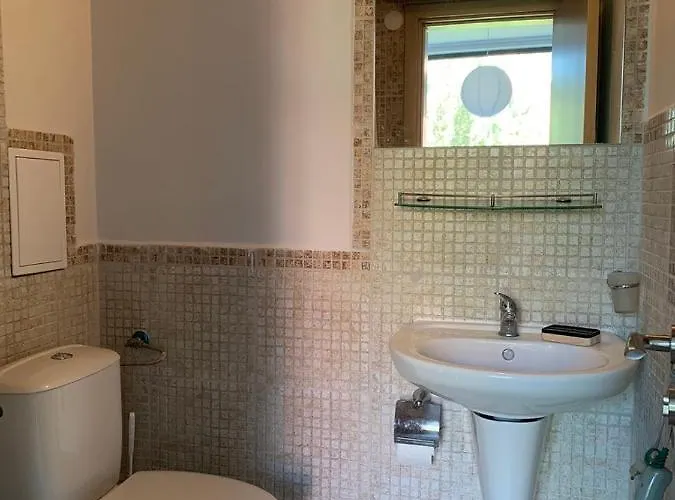 For4 Sunny Apartment *